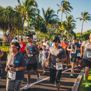 people running in the Lavaman sunset 5k fun run